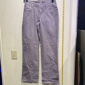 Amber Sun Classic Gray Straight Leg Women's Jeans